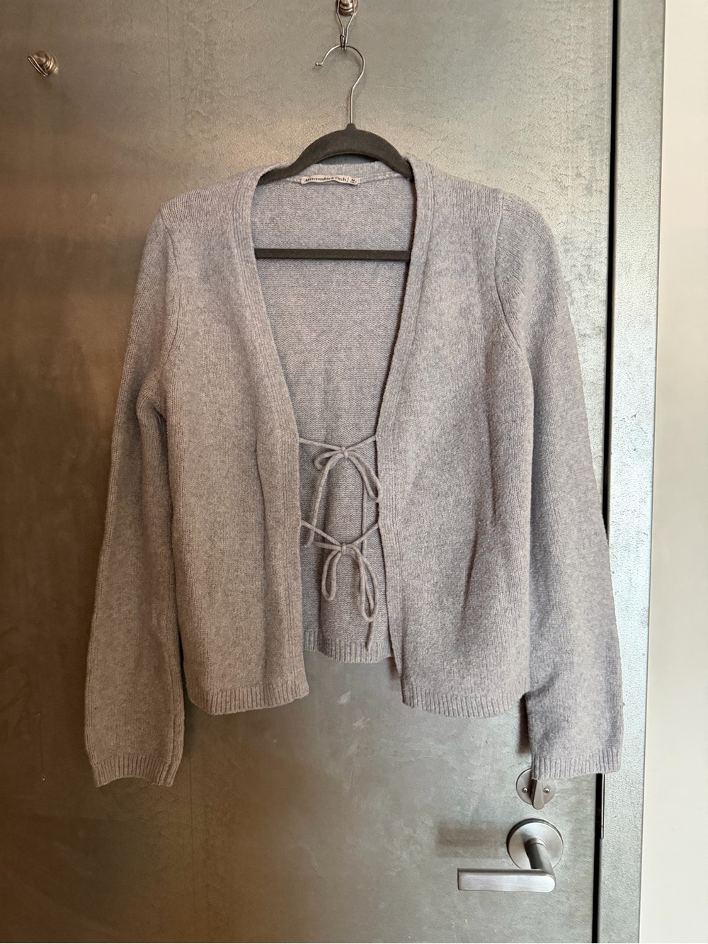 Abercrombie & Fitch Light Gray Lace-Up Women's Cardigan